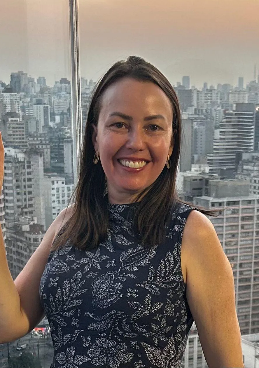 Dra. Manuela Oliveira
